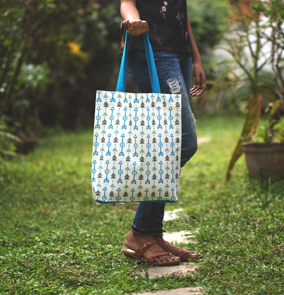 Cotton Tote Bag – Aztec Arrows – Vivid Blue