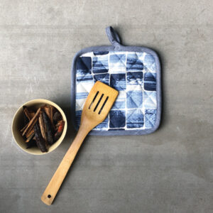 Cotton Pot holders –  Brush Strokes Cubes – Blue, Set of 2