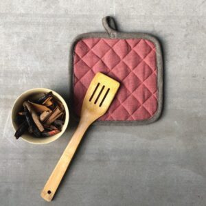 Cotton Pot holders –  Chrysanthemum – Pink, Set of 2