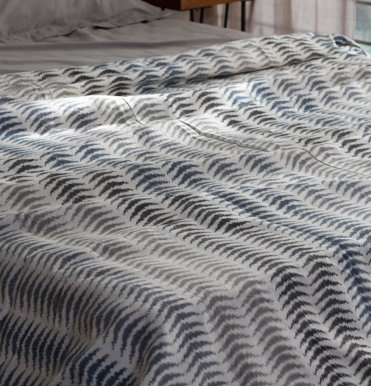 Cotton Decorative Pillow Cover – Ikat Arrows – Multicolor - Image 2