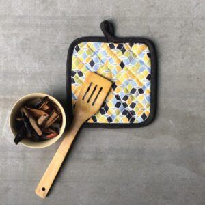 Cotton Pot holders –  Retro Circles – Yellow, Set of 2