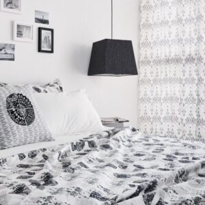 Cotton Bed Sheet – Scattered Semi Print – Black - With 2 Pillow Cases
