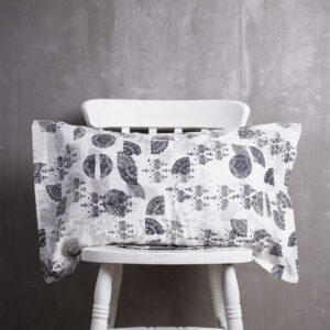 Cotton Pillow Cover – Scattered Semi Print  – Black